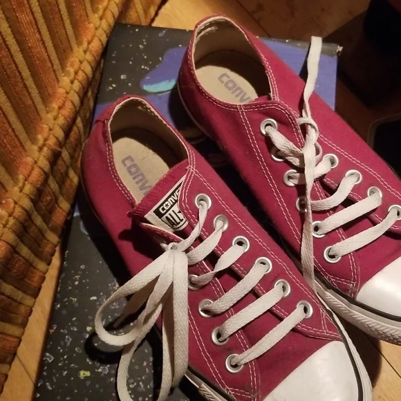 Converse maroon - Picture 2 of 4